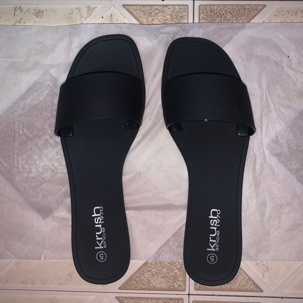 Black Sandals